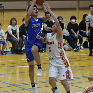 釧鳥取西Ｖ　女子は釧鳥取　バスケＵ15釧路地区予選【釧路町】_1(2023-09-05)