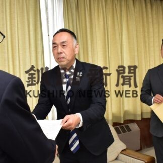 道議選根室市区枠確保、創陽クラブ要望【根室】(2023-09-06)