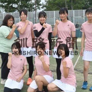 釧湖陵３年ぶり優勝　女子は釧江南３連覇　高校テニス【釧路市】_1(2023-09-12)