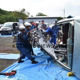 「命守れるよう技術向上」　釧路市西消防署が実車使い救助訓練【釧路市】(2023-09-24)