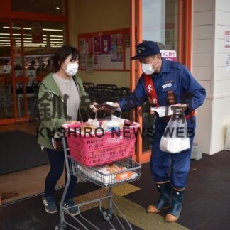 秋の火災防げ　街頭広報や災害訓練【釧路市】(2023-10-16)