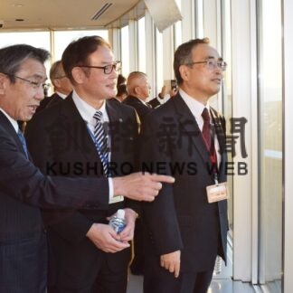 姉妹都市60年、交流の深化誓う　鳥取、湯沢市訪問団が来釧【釧路市】(2023-10-14)