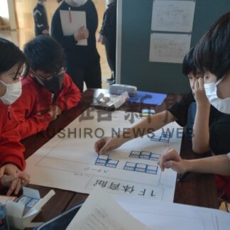 防災宿泊学習でＨＵＧなど挑戦　庶路学園【白糠】(2023-11-29)