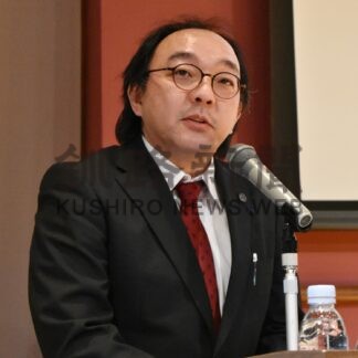 釧路芸術館ボランティアの会ＳＯＡ２５周年で記念会、片桐氏講演【釧路市】(2023-11-29)