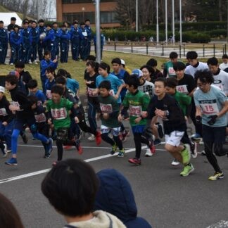 冬空の下 初心者も快走　なかしべつチャレンジマラソン【中標津】(2023-11-29)