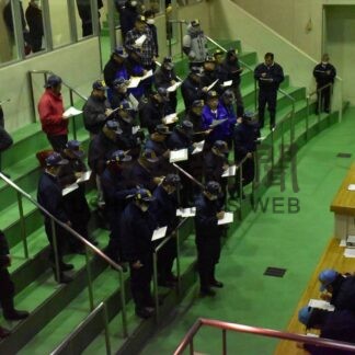 来年こそ豊漁に　花咲市場で今年の最終競り【根室】(2023-12-29)