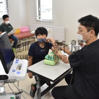 「野球肘」の予防へ　釧路学童軟野連が管内小学生を検診【釧路市】(2023-12-12)