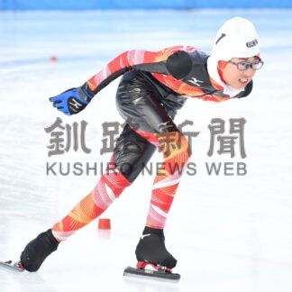 氷都のトップ目指し滑走　スピードスケート釧路市防犯大会【釧路市】(2024-01-16)