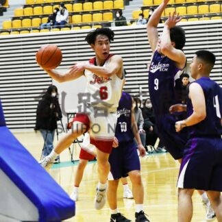 Ｕ１８ ４強出そろう　釧新杯争奪バスケ開幕【釧路市】(2024-01-21)