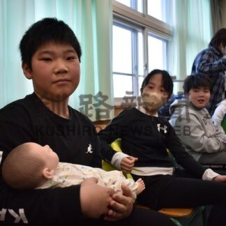 男女の体の仕組み理解　弟子屈小で思春期講座【弟子屈】(2024-01-28)