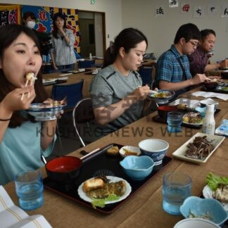 観光客３倍増１２９万人　根室管内２３年度上期【根室】(2024-01-17)