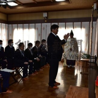 地域の安全、無事故祈念　厚岸の２団体【厚岸】(2024-01-14)