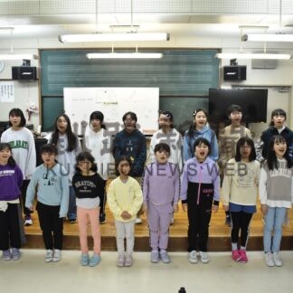 芦野小合唱部、練習に熱　１０日卒業記念発表会【釧路市】(2024-02-28)