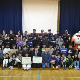 昭和小児童と教職員らが職員救命　市消防本部が感謝状【釧路市】(2024-02-21)