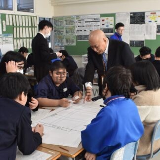 避難所運営ゲームで学ぶ　附属釧路前期、初の防災学校の日【釧路市】(2024-02-20)