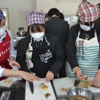 調理実習通し環境課題学ぶ　白糠高で環境鮮麗学【白糠】(2024-02-28)