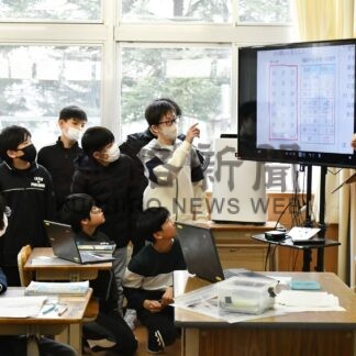 中学校生活へ準備、小６が授業見学　釧路美原中「体験デー」【釧路市】(2024-02-19)
