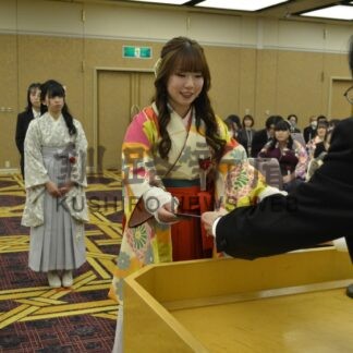 学び終え実社会へ巣立ち　くしろせんもん学校卒業式【釧路市】(2024-03-08)