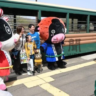 さあＧＷあふれる笑顔　ノロッコ号運行開始【標茶】_1(2024-04-28)