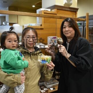 親子で催し楽しんで　21日さくらマルシェ【釧路町】(2024-04-04)