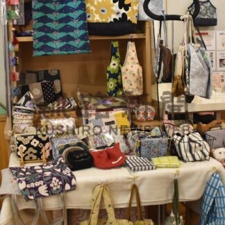 バッグや装飾品ずらり　釧路のグループが作品展【釧路市】(2024-04-06)