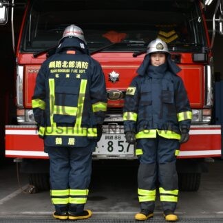 防火服一新 機能性アップ　鶴居消防署１０年ぶり【鶴居】(2024-04-11)