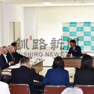 「返還運動　政府支援必要」　立憲泉代表、元島民と懇談(2024-05-03)