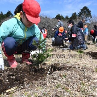 トドマツ「大きくなあれ」　エステーの森で植樹会【厚岸】(2024-05-16)