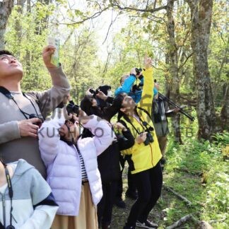 野鳥の観察楽しむ　親子連れら早朝散策【根室】(2024-05-25)