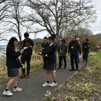 移住者に標茶の魅力を　地元高生らガイドツアー【標茶】(2024-05-19)