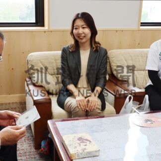 歌で領土返還運動後押し　高知県民会議が市長表敬【根室】(2024-06-06)