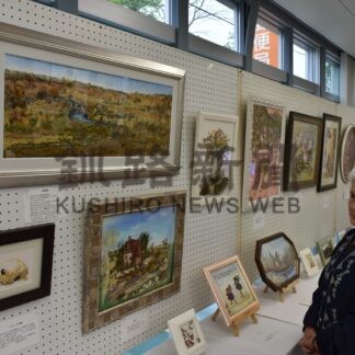 見応えある押し花、人物や風景を表現　高橋さん作品展【弟子屈】(2024-06-19)