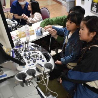 赤十字の活動知って　親子連れなど模擬体験【釧路市】(2024-06-02)