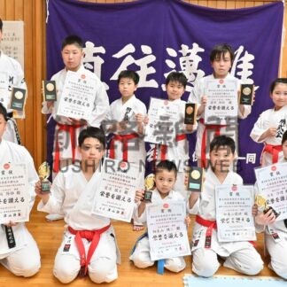 空手全道 道明武会が活躍　５選手が６部門制す【釧路市】(2024-06-18)