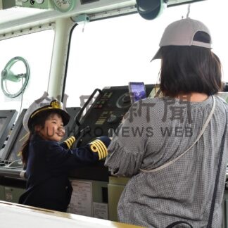 四島交流船内を見学　えとぴりか２年ぶり一般公開【根室】(2024-07-21)