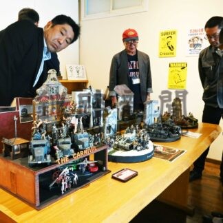 精巧なジオラマ楽しむ　久村、三宅さん「模型二人展」【釧路市】(2024-07-06)