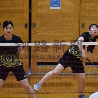 バドミントン 全道目指し熱戦　道選手権釧根地区予選会【釧路町】(2024-07-23)