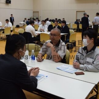 共同、中継輸送実現へ　道東で初の「ロジスク」【釧路市】(2024-07-18)