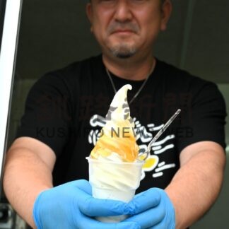 釧根ソフトクリーム③　ミルキークラウン【釧路市】(2024-09-01)