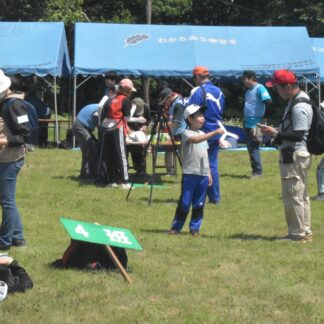 小学生、障害者ら野外活動で交流　フレンドリーサマーキャンプ【中標津】(2024-08-06)