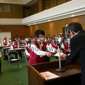 家防員１５人仲間入り　釧路で委嘱状交付式【釧路市】(2024-09-01)