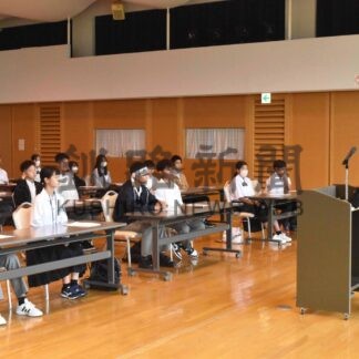 「北方領土問題伝えたい」２県の中学生ら市長表敬【根室】(2024-08-11)