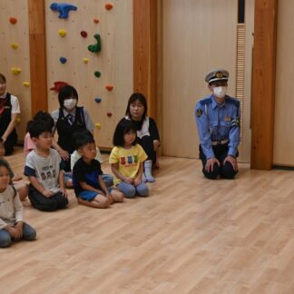 園児とドナルド 交通ルール学ぶ　さかえ保育園で教室【釧路市】(2024-08-13)