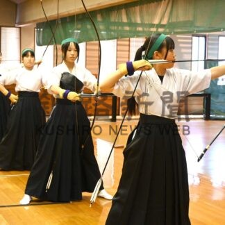 工藤（標茶１年）２種目制す　弓道釧路高校選手権【釧路市】(2024-08-27)