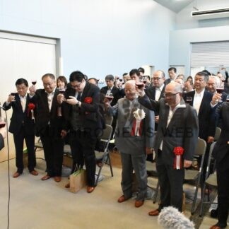 地場産ブドウでワイン醸造　屈斜路カルデラワイナリー、きょうから営業【弟子屈】(2024-08-09)