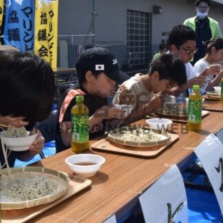 昆布使った料理満喫　歯舞で祭り【根室】(2024-08-26)