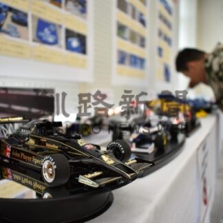 往年の名車 プラモで　模型愛好家青木さん作品展【弟子屈】(2024-08-14)