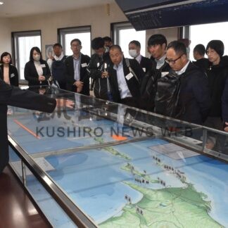 北方領土に理解深める　全国の教育関係者が研修【根室】(2024-09-30)