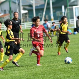 Ｕ１２サッカー８強出そろう　釧新旗【白糠】(2024-09-08)
