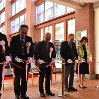 芸術館特別展「天と地と」始まる【釧路市】(2024-10-13)